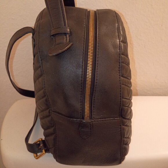 Authentic Gucci GG Marmont Quilted Black Leather Backpack - Picture 3 of 7